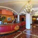 Diana Hotel 4*