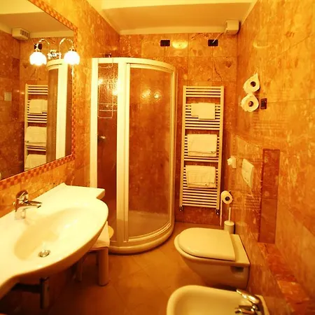 Hotel Diana
